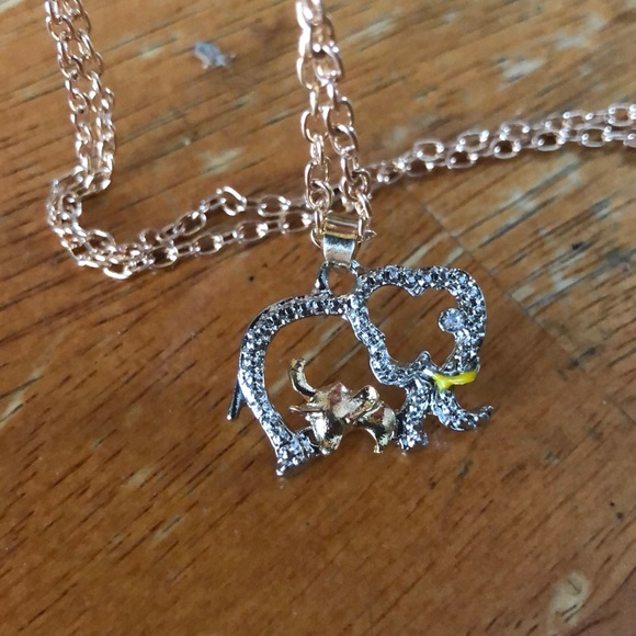 elephant necklace - Picture 2 of 6